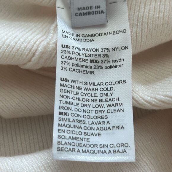 Chico’s Zenergy Cashmere pants - Picture 8 of 8